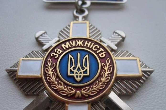 Президент наградил посмертными орденами добровольцев из Запорожской области