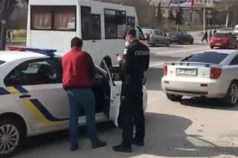 Преподаватель запорожского ВУЗа – злостный нарушитель ПДД – наконец-то “попался” полицейским (ВИДЕО)