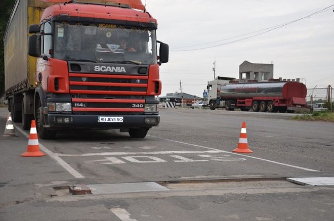 В Запорожской области оштрафовали перевозчика за превышение веса автотранспорта