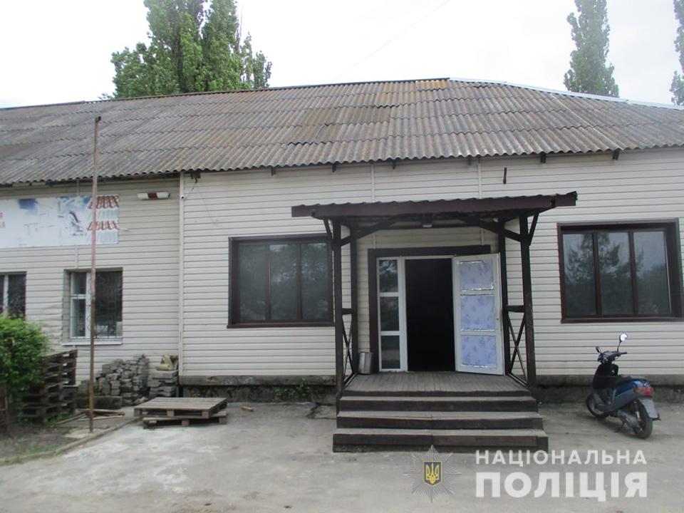 В помещении неработающего кафе в посёлке Запорожской области действовал игорный зал (ФОТО)
