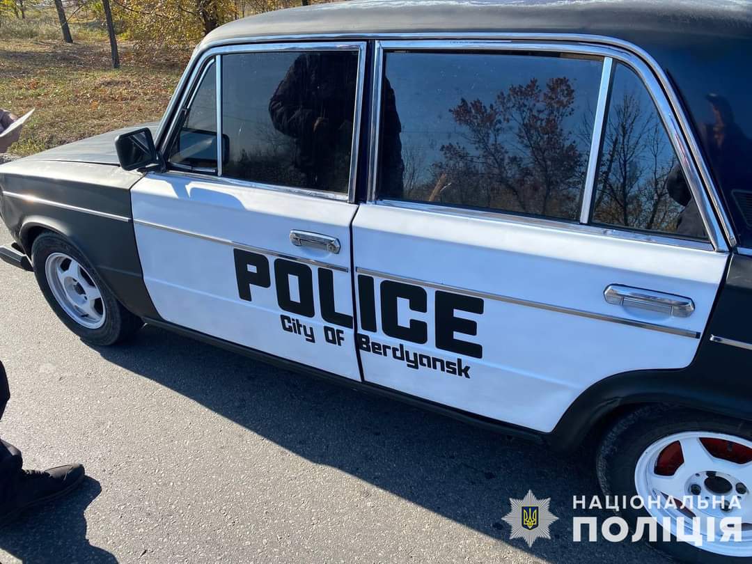 В Запорожской области обнаружили фейковое авто полиции (ФОТО)