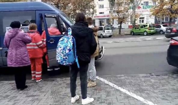 В Мелитополе маршрутчику стало плохо за рулём: 17-летний пассажир предотвратил ДТП (ФОТО)
