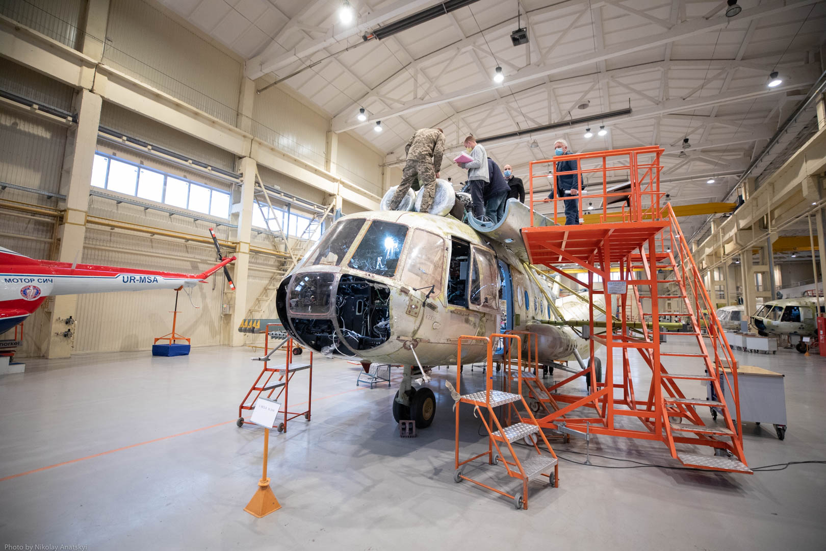 МВД изучает возможности завода «Мотор-Сич» по производству вертолетов аэромедицинской эвакуации (ФОТО)
