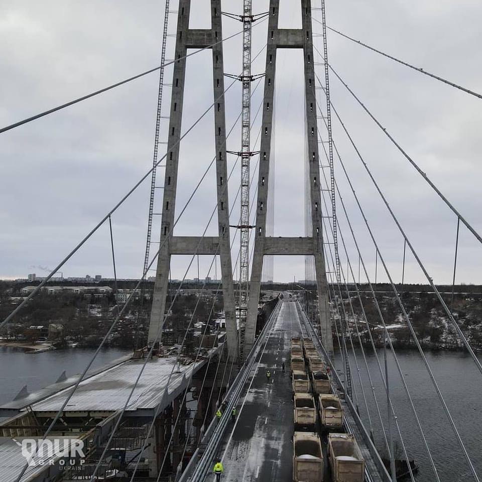 Подрядчик рассказал о результатах испытания на прочность вантового моста в Запорожье (ФОТО)