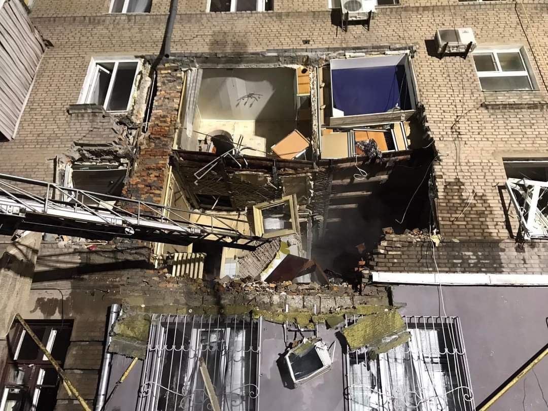 Взрыв в жилом доме Запорожья: одна из пострадавших получила 80% ожогов тела