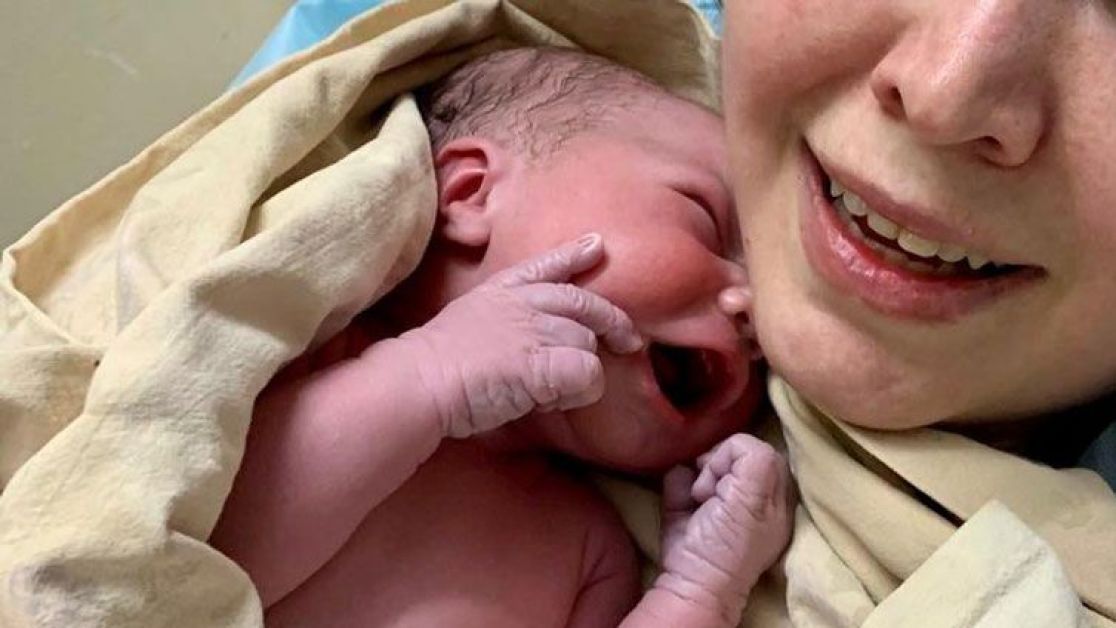 Більше ніж півтисячі дітей, з них 4 двійні: новонароджені в Запоріжській області з початку війни