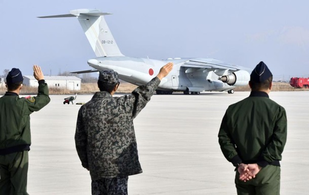 Японія організує 10 авіарейсів із гумдопомогою для українських біженців