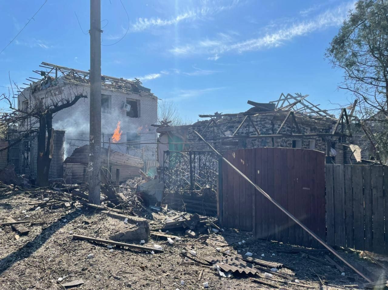 12 домівок пошкоджено, 5 людей постраждало: нові подробиці ранкового “прильоту” у Запоріжжі