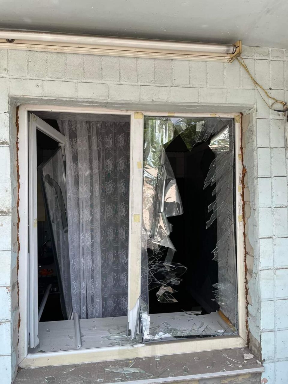 У результаті ракетного удару в Запоріжжі зруйновано 115 будинків: триває ліквідація наслідків