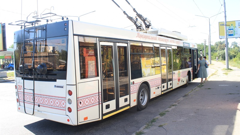 У Запоріжжі відновлено рух тролейбусів по проспекту Соборному та трамваїв до залізничного вокзалу «Запоріжжя-І»