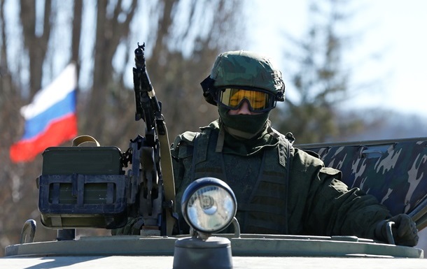 На окупованій території Запорізької області російські військові на КАМАЗі переїхали авто: три людини загинули