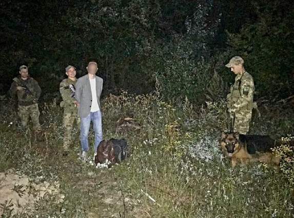 Мешканець Запоріжжя заблукав у горах під час спроби незаконно потрапити до Словаччини