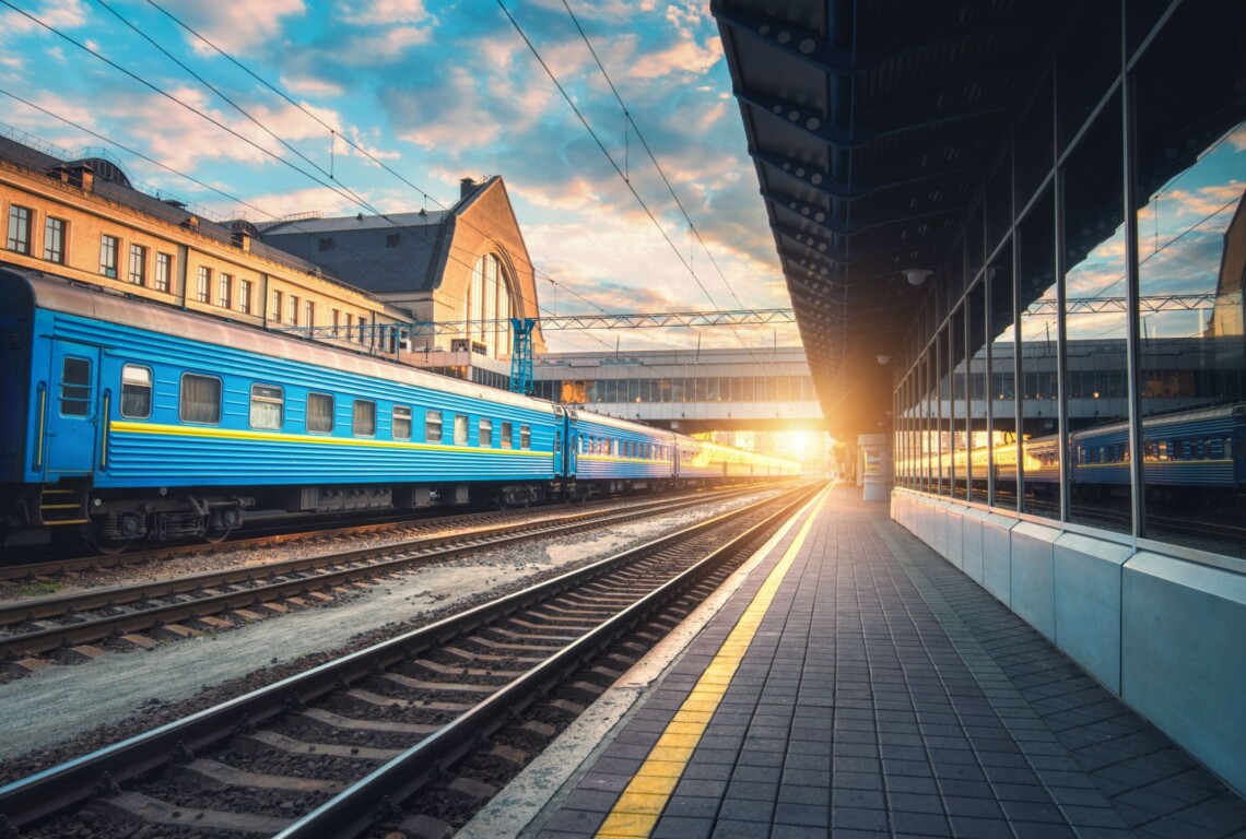 Укрзалізниця запустила додатковий нічний швидкий поїзд Київ – Запоріжжя