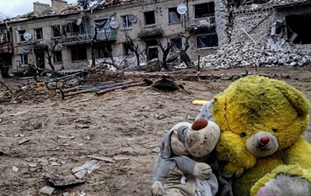 З початку війни в Україні загинули 422 дитини