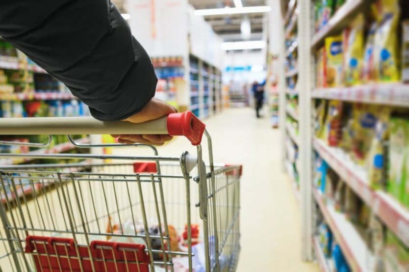 Супермаркети оновили ціни на свинину, молоко, яйця, вершкове масло та соняшникову олію