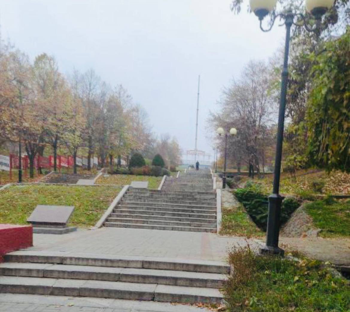 З головної площі Мелітополя зник триколор: що сталося