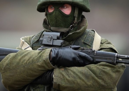 У тимчасово окупованому Мелітополі російські військові п’ють та вживають наркотики: один з рашистів впав в кому
