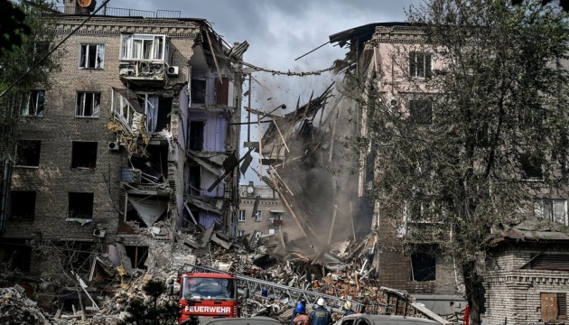 Від обстрілів у Запоріжжі постраждало більше 500 багатоповерхівок