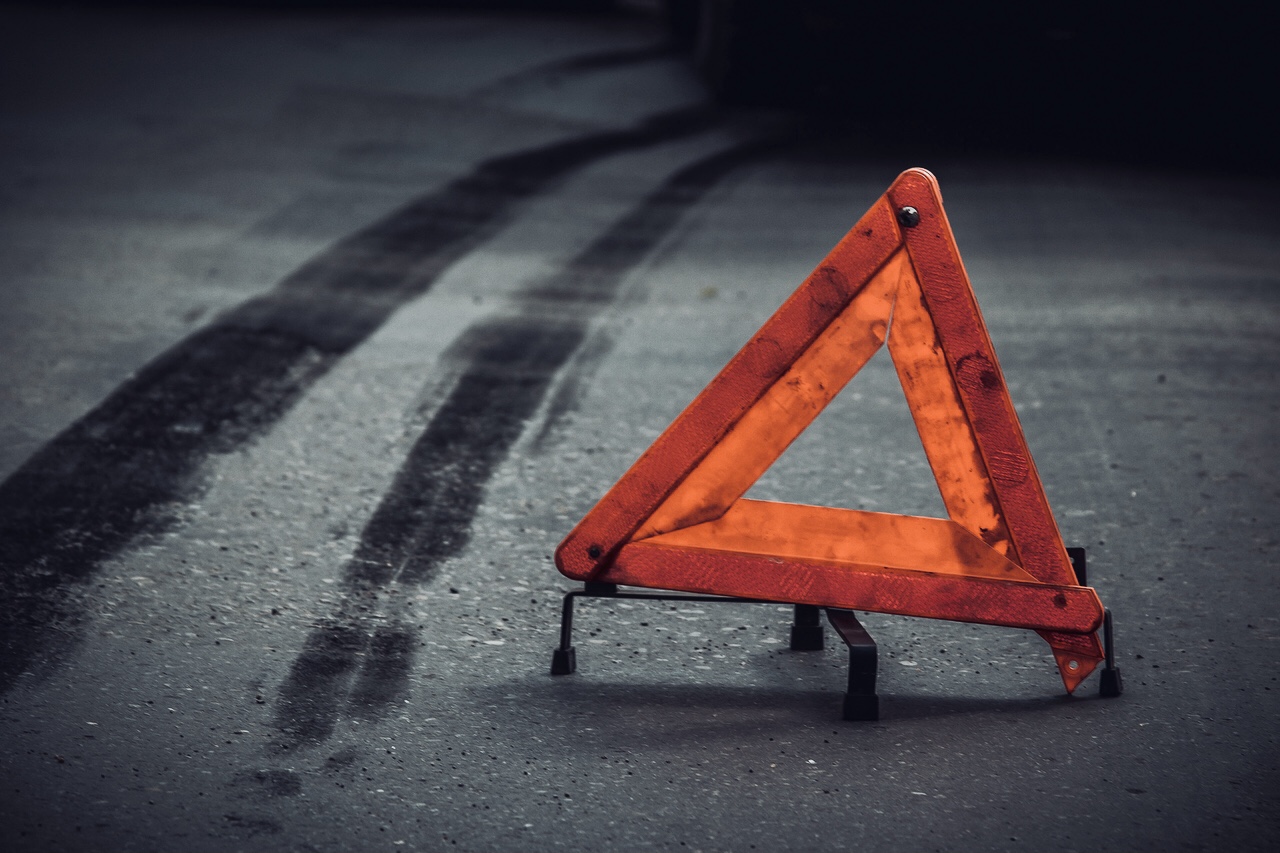 На Запоріжжі невідомий водій збив жінку-пішохода і зник з місця аварії: поліція розшукує злочинця (ФОТО)
