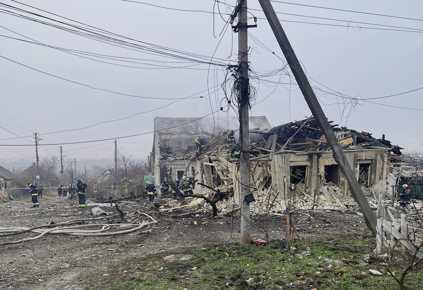 Напередодні нового року окупанти обстріляли  Запоріжжя та область – є поранені та загиблий (ФОТО)