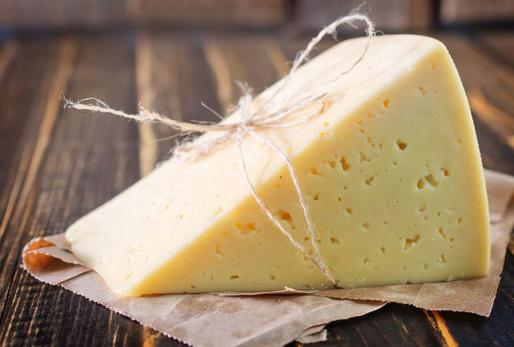 На полиці запорізьких супермаркетів міг попасти небезпечний сир з Франції, — Держпродспоживслужба