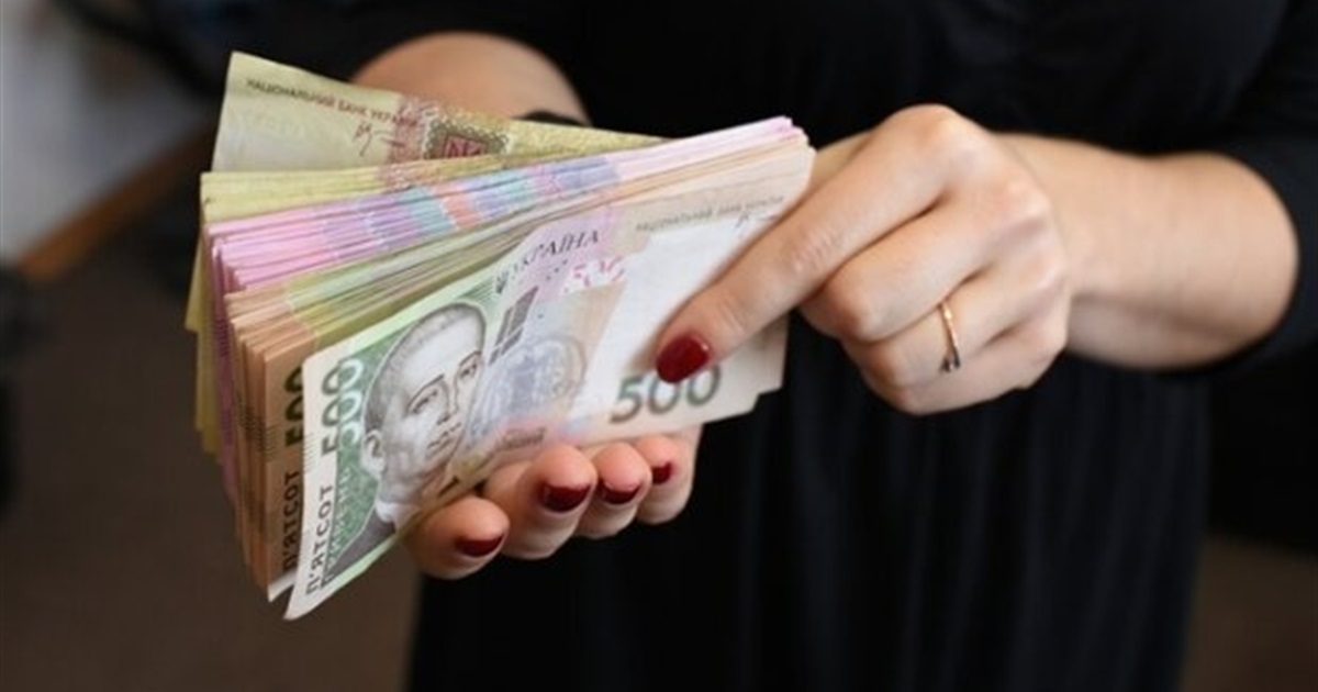 На Запоріжжі шахрайка ошукала пенсіонерку на загальну суму понад 30 тисяч гривень (ФОТО)