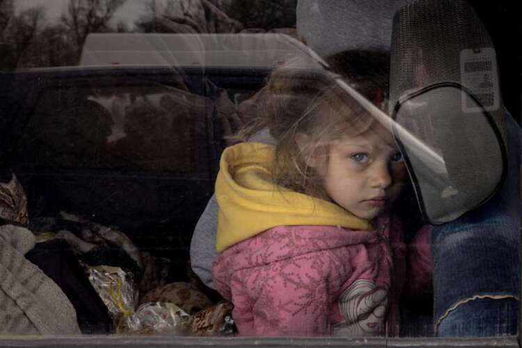 У місті Оріхові, яке щодня тероризує ворог, залишається 7 дітей: мешканців закликають евакуюватися