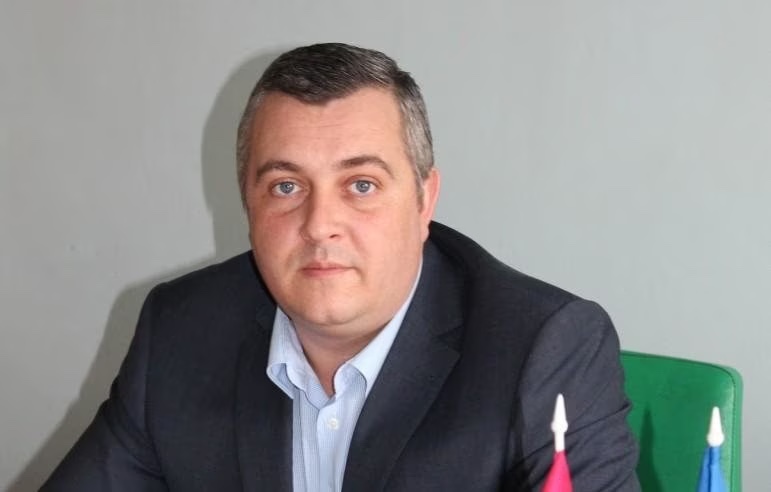 Припинено повноваження депутата Запорізької облради Віктора Щербини