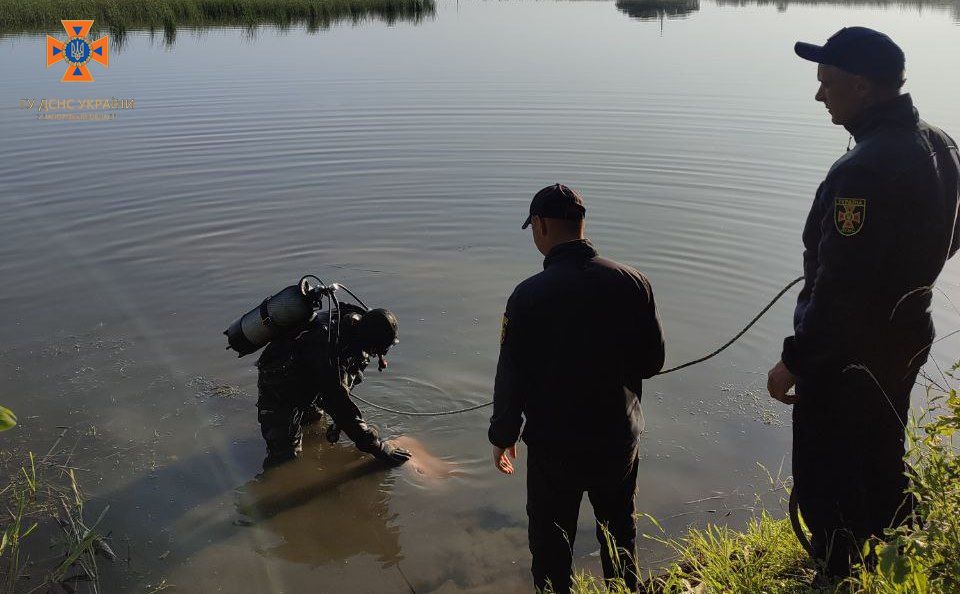У Запорізькому районі у річці водолази виявили тіло підлітка (ФОТО)