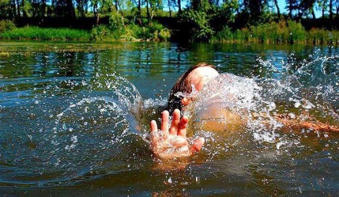 На Запоріжжі на воді загинула 11-річна дівчинка (ФОТО)