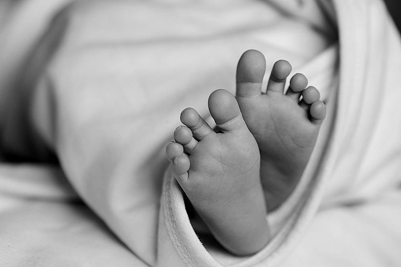 У Запоріжжі горе-мати, 4-місячна дитина якої померла від неналежного батьківського догляду, оскаржила вирок: що вирішив суд