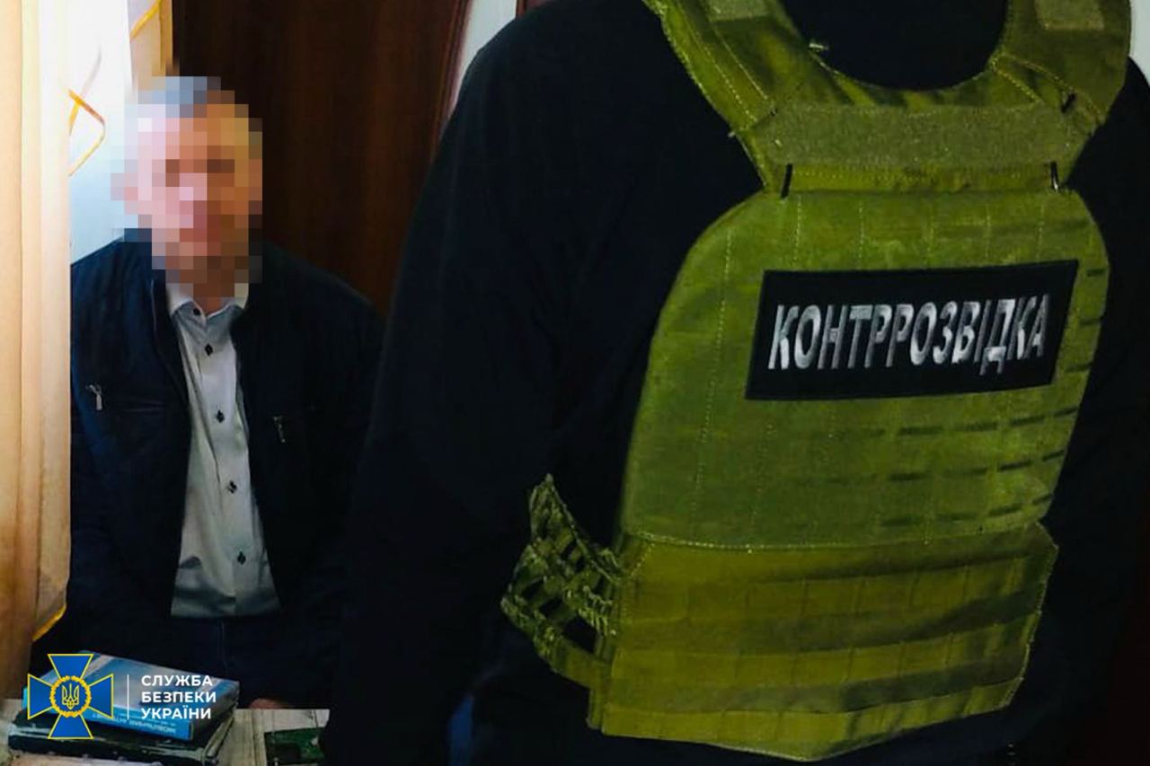 На Запоріжжі правоохоронці затримали інтернет-агітатора російської розвідки, які закликали «приєднати» Запоріжжя до рф (ФОТО)
