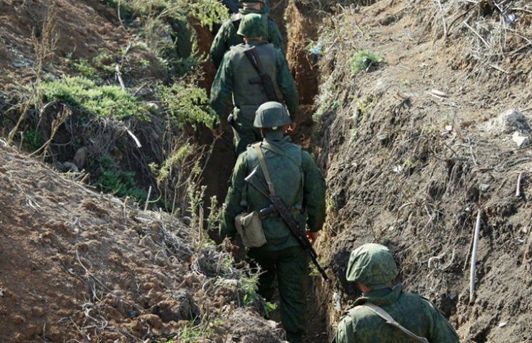 Під Бердянськом окупанти “перекопали” полігон та розставили фортифікаційні споруди (ВІДЕО)