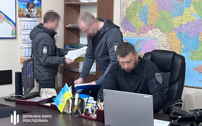 У Запоріжжі керівник районного ТЦК допоміг уникнути мобілізації 300 чоловікам (ФОТО)