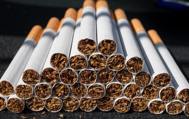 У Запоріжжі вилучено з обігу контрафактні цигарки на суму майже 200 тисяч гривень (ФОТО)