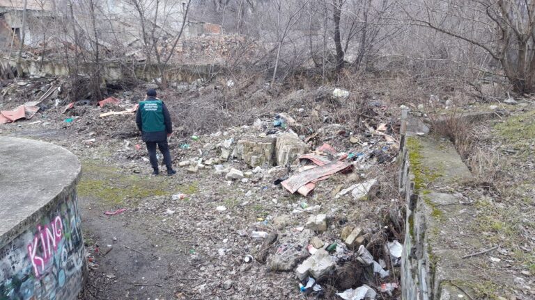 Нові несанкціоновані сміттєзвалища виявили у Запоріжжі (ФОТО)